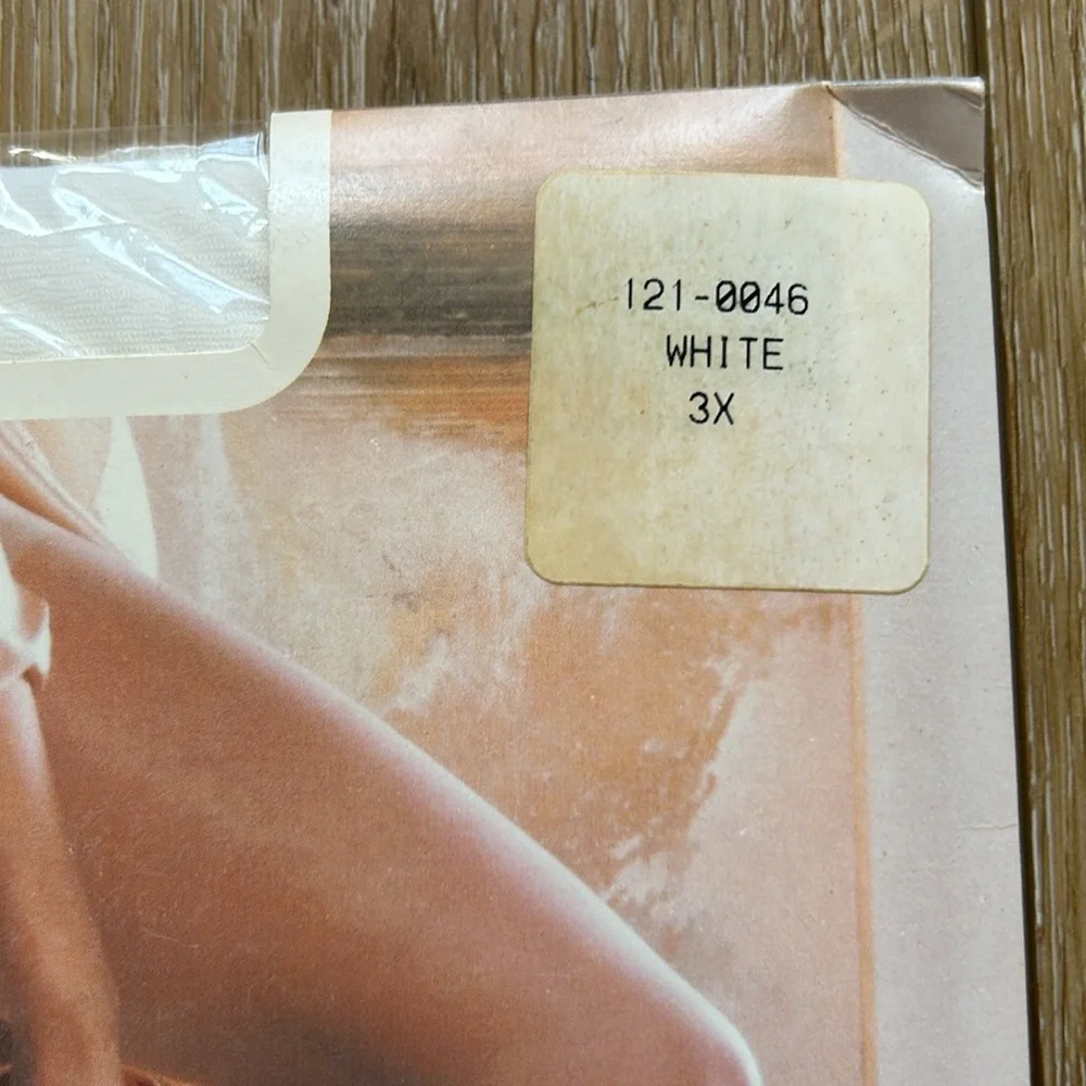 VTG Worthington Sheer Caress Control Top Sandalfoot White Pantyhose 3X N…